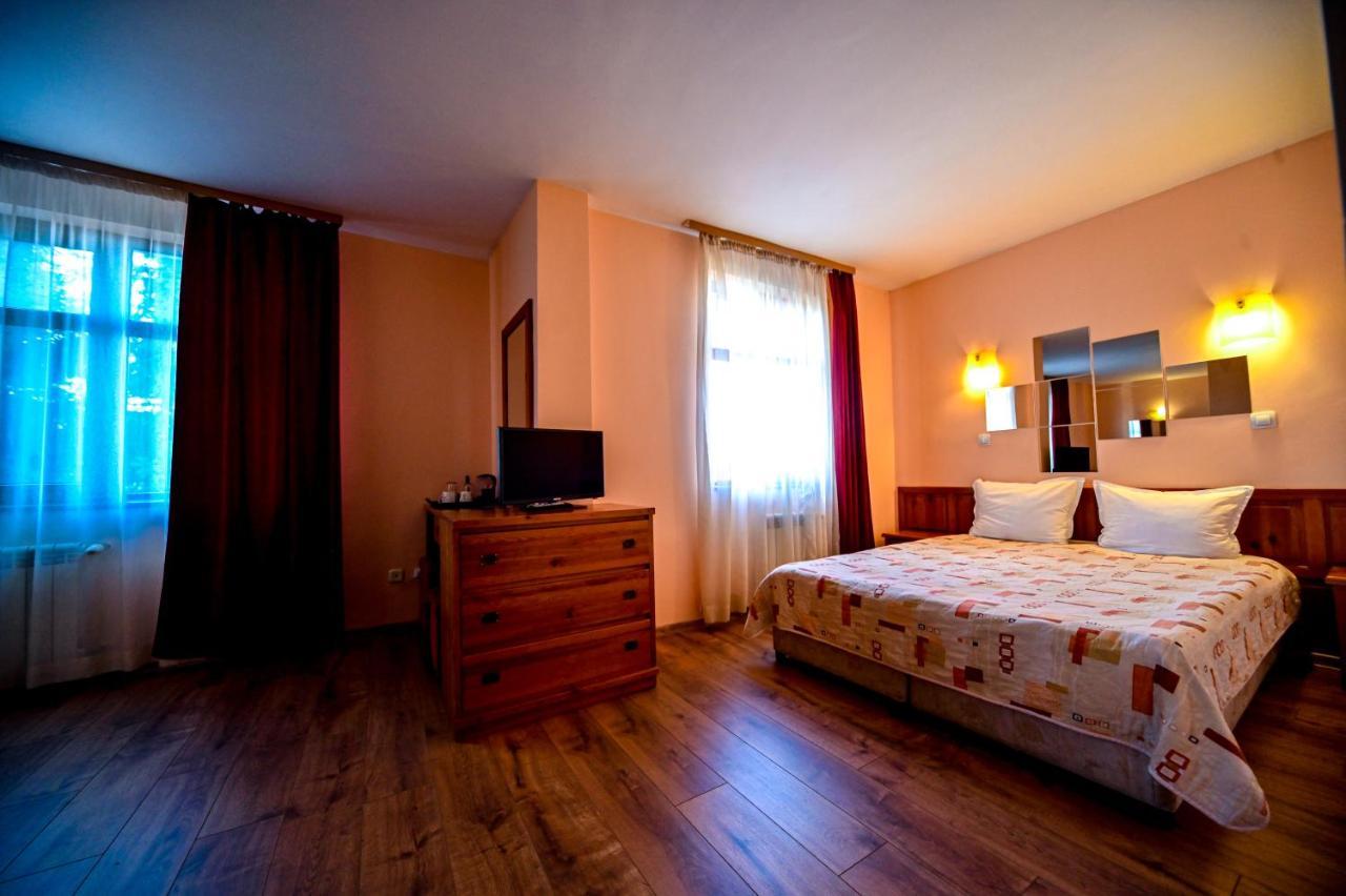 Family Hotel Bansko Sofia Exterior photo